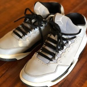 Air Jordan Flight 705155 003 Wolf-Grey Black White